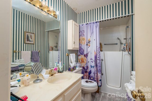 2805 Patio Lane, Gastonia, NC 28056