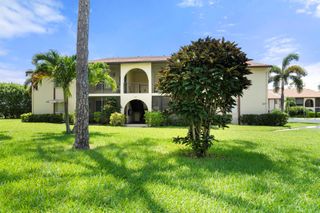 317 Knotty Pine Circle D-2, Greenacres, FL 33463