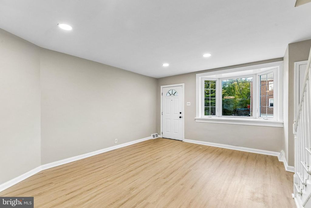4022 BENNER ST, PHILADELPHIA, PA 19135 — photo 5