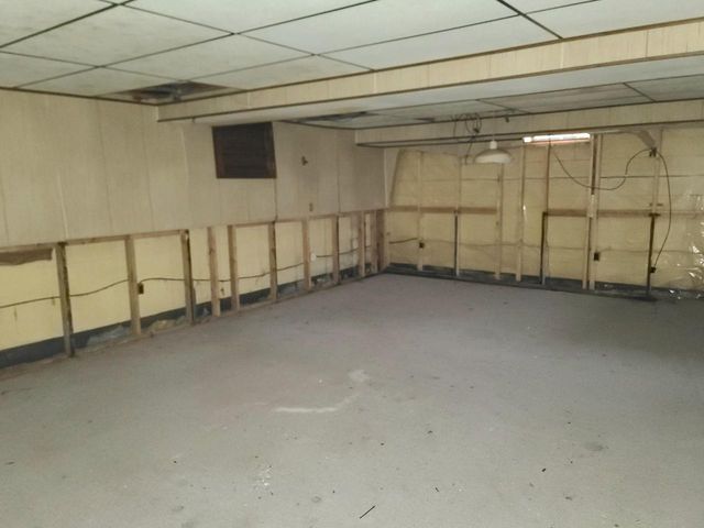 12975 Golf PARKWAY, Brookfield, WI 53005