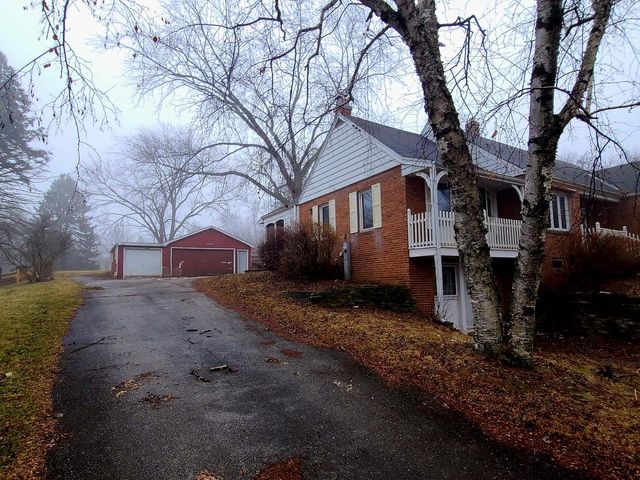 12975 Golf PARKWAY, Brookfield, WI 53005