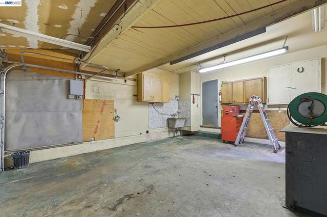 3838 Monterey Blvd., San Leandro, CA 94578