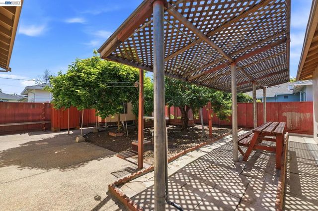 3838 Monterey Blvd., San Leandro, CA 94578