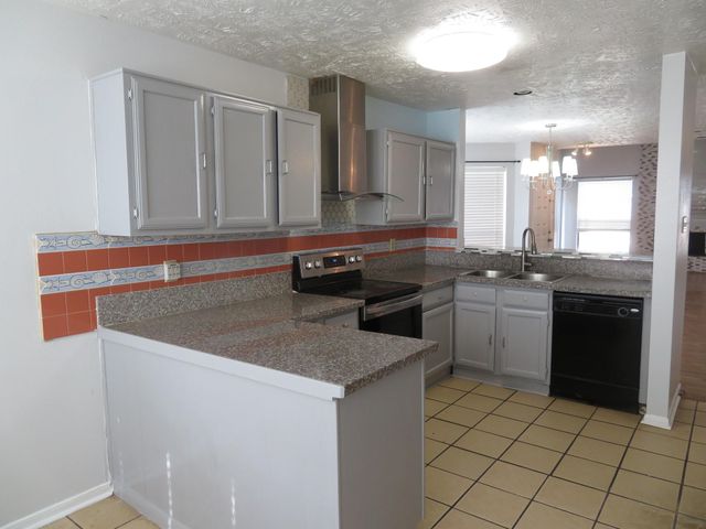 12824 Westpark Drive, Houston, TX 77082