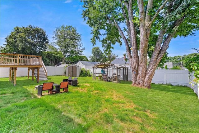 538 Bound Road, Woonsocket, RI 02895
