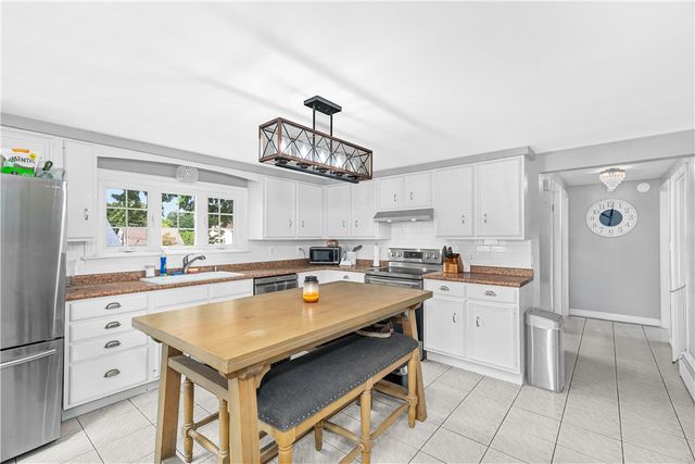 538 Bound Road, Woonsocket, RI 02895