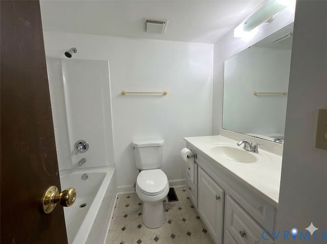 4304 Walton Farms Dr, Henrico, VA 23294