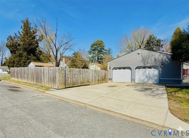 4304 Walton Farms Dr, Henrico, VA 23294