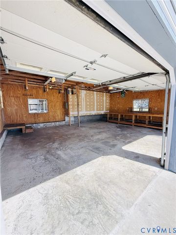 4304 Walton Farms Dr, Henrico, VA 23294