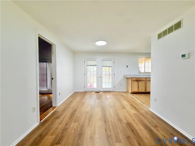 4304 Walton Farms Dr, Henrico, VA 23294