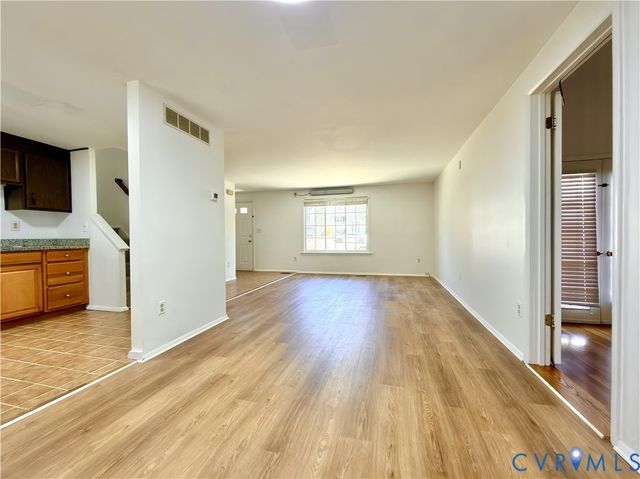 4304 Walton Farms Dr, Henrico, VA 23294