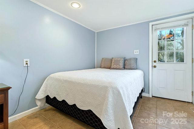 308 Texas Road, Montreat, NC 28711