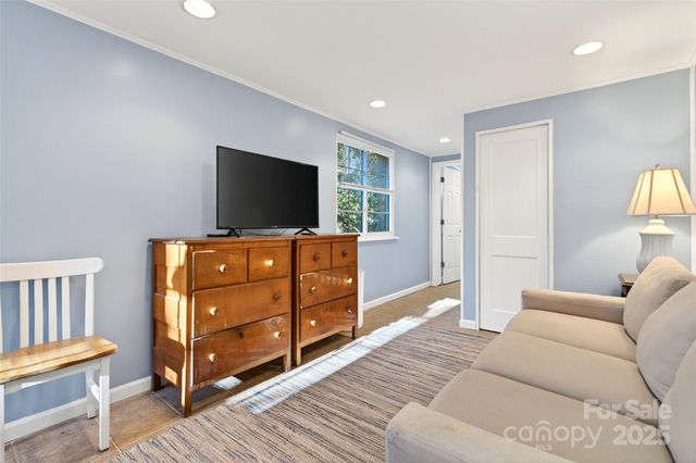 308 Texas Road, Montreat, NC 28711