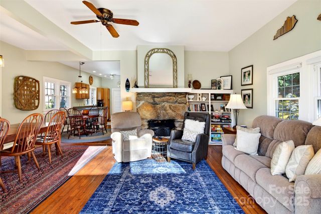 308 Texas Road, Montreat, NC 28711