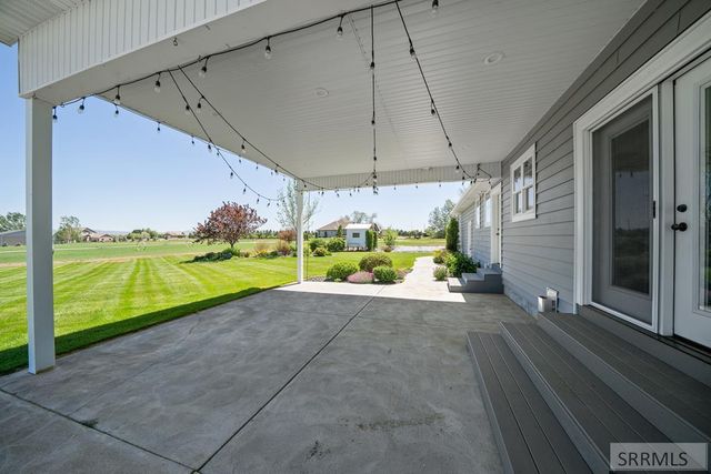 1059 N 575 E, Firth, ID 83236