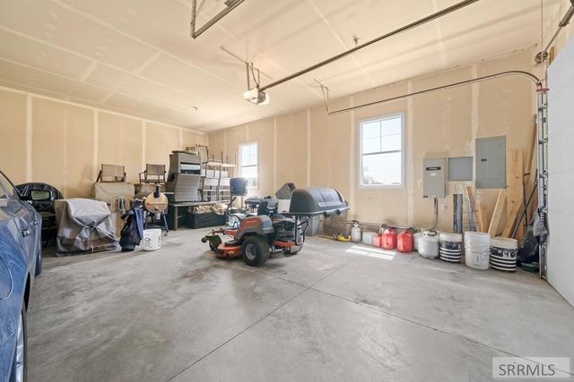 1059 N 575 E, Firth, ID 83236