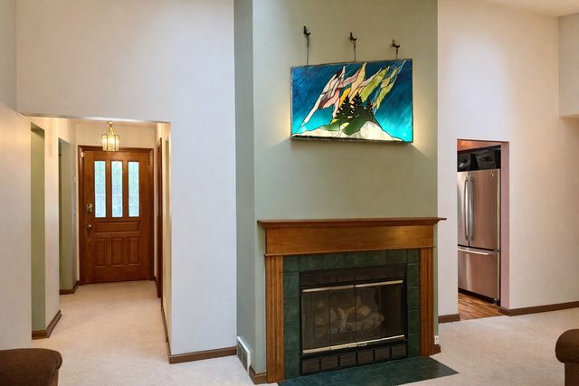 27 TENNYSON Court, Erie, PA 16509