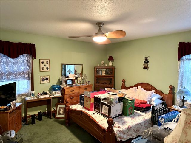 27 TENNYSON Court, Erie, PA 16509