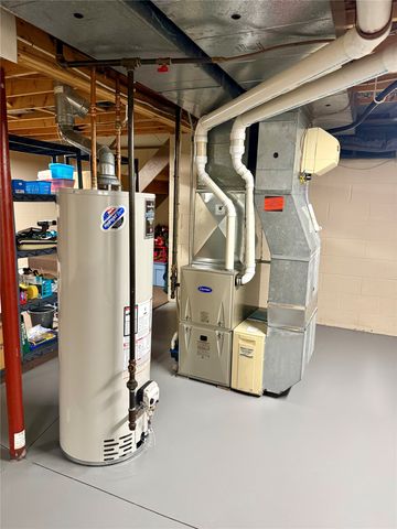 27 TENNYSON Court, Erie, PA 16509