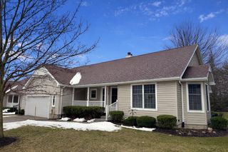 27 TENNYSON Court, Erie, PA 16509
