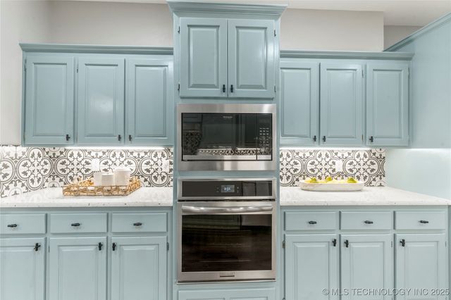 11163 S 55th West Avenue, Sapulpa, OK 74066