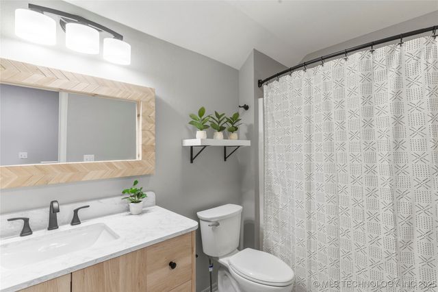 11163 S 55th West Avenue, Sapulpa, OK 74066