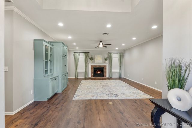 11163 S 55th West Avenue, Sapulpa, OK 74066