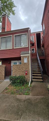 9805 Walnut Street 204, Dallas, TX 75243