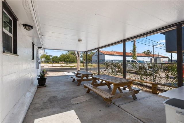 2606 Santa Rosa ST, Austin, TX 78702