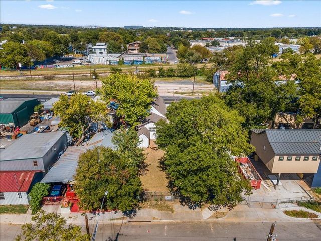 2606 Santa Rosa ST, Austin, TX 78702