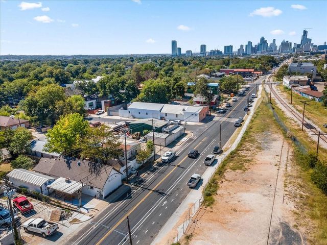 2606 Santa Rosa ST, Austin, TX 78702