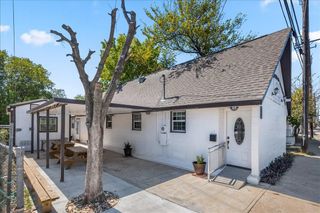 2606 Santa Rosa ST, Austin, TX 78702