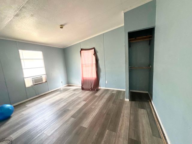 1275 John Wayne Road, Kaufman, TX 75142
