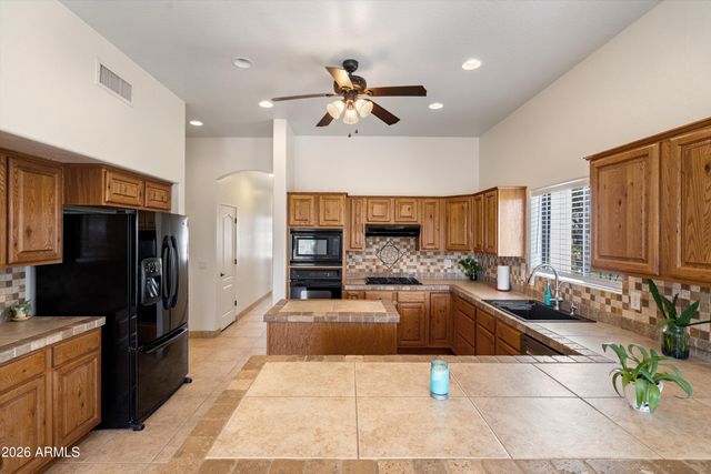 24313 W GROVE Street, Buckeye, AZ 85326