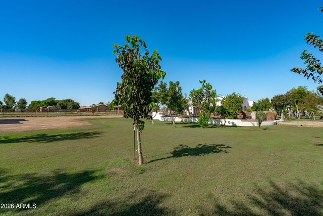 24313 W GROVE Street, Buckeye, AZ 85326