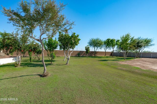 24313 W GROVE Street, Buckeye, AZ 85326