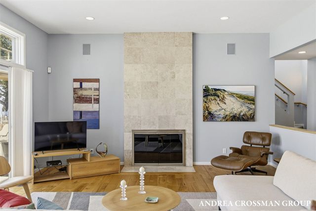 6129 Lakeshore Avenue, West Olive, MI 49460