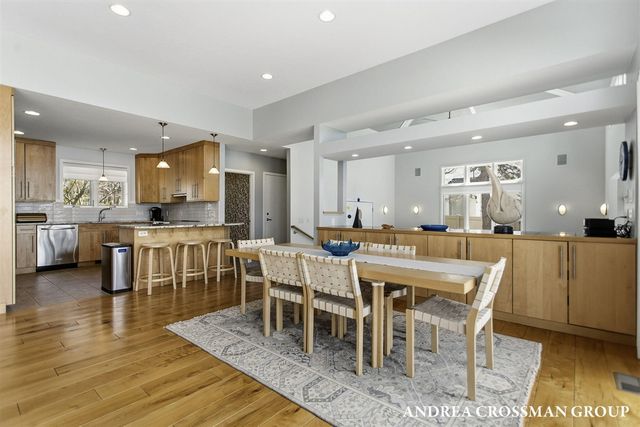6129 Lakeshore Avenue, West Olive, MI 49460