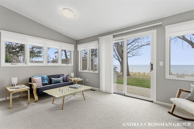 6129 Lakeshore Avenue, West Olive, MI 49460