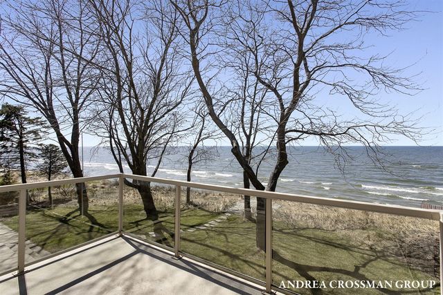 6129 Lakeshore Avenue, West Olive, MI 49460