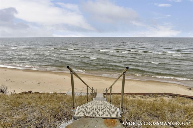 6129 Lakeshore Avenue, West Olive, MI 49460