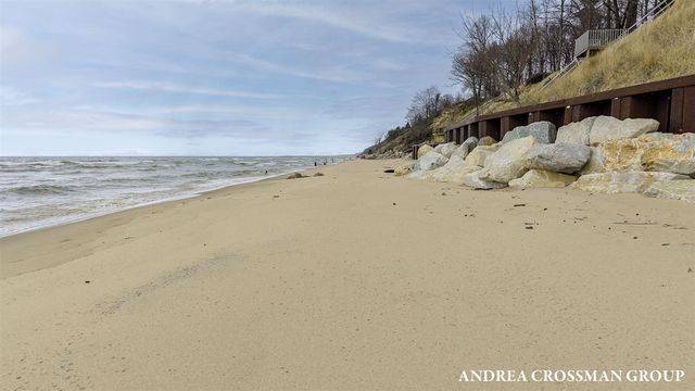 6129 Lakeshore Avenue, West Olive, MI 49460