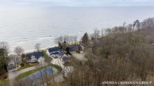 6129 Lakeshore Avenue, West Olive, MI 49460