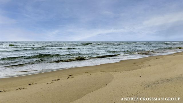 6129 Lakeshore Avenue, West Olive, MI 49460