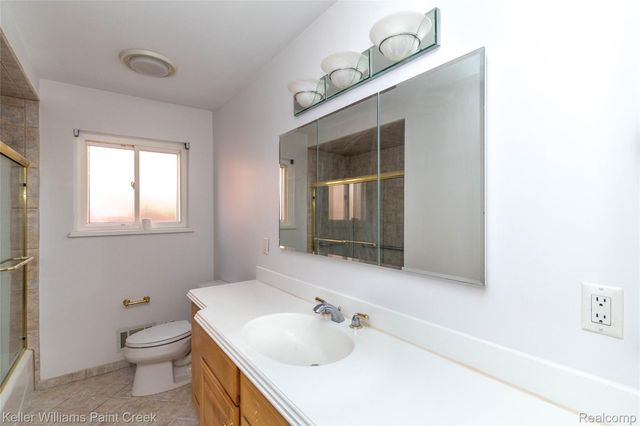 10127 Andrews Avenue, Allen Park, MI 48101