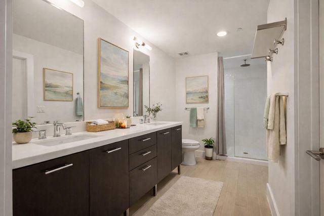 603 Davis ST 907, Austin, TX 78701