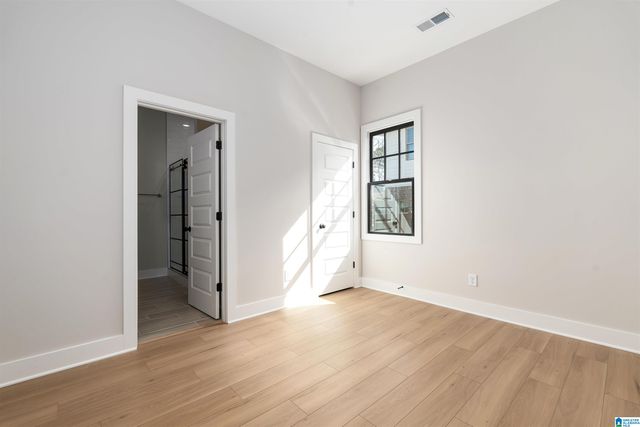 1214 WINDSOR SQUARE, Birmingham, AL 35242