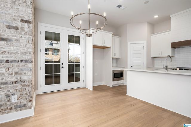 1214 WINDSOR SQUARE, Birmingham, AL 35242