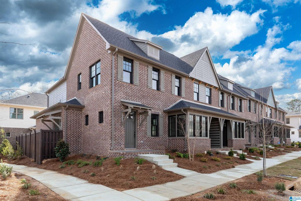 1214 WINDSOR SQUARE, Birmingham, AL 35242