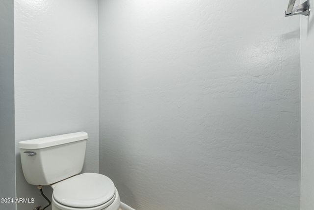 8753 W SALTER Drive, Peoria, AZ 85382